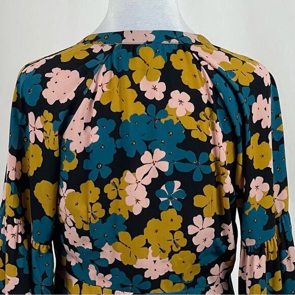 Cabi Black Bold Floral Button Down Cottage DollCore Shirt NWOT Size XS Oversized - Picture 6 of 11